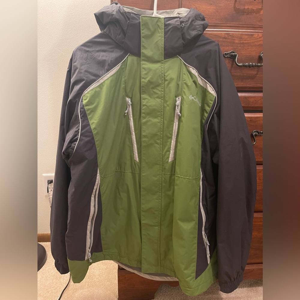 Men’s Columbia Jacket